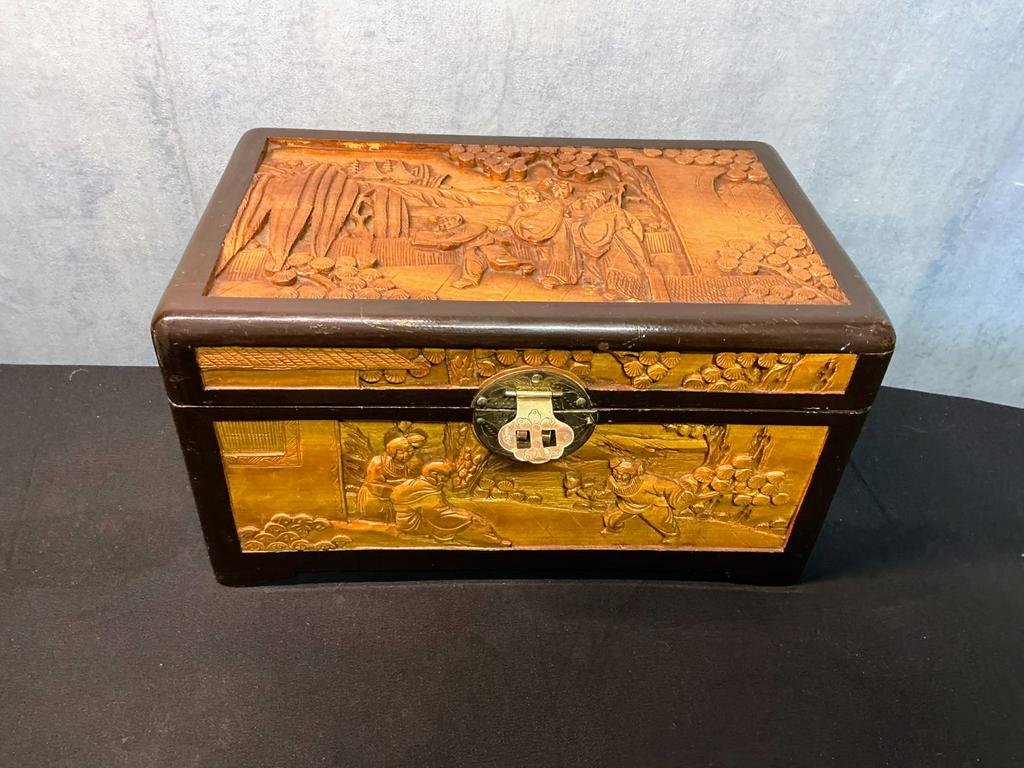 Chinese lakdoos met origineel slot, Antiek en Kunst, Ophalen of Verzenden