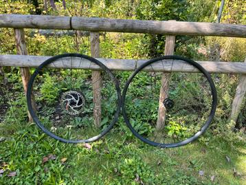 Wielset Gravelbike (Specialized Diverge Elite E5, 2023) beschikbaar voor biedingen