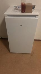 Fridge for sale, Witgoed en Apparatuur, Koelkasten en IJskasten, Met vriesvak, Ophalen of Verzenden, Zo goed als nieuw, 45 tot 60 cm