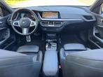 BMW 1-serie 118i AUTOMAAT M - sport pakket, schuifdak, stoel, Auto's, 65 €/maand, Gebruikt, Blauw, Origineel Nederlands