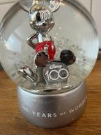 Mickey mouse  snowglobe 100 years, Verzamelen, Disney, Ophalen of Verzenden, Mickey Mouse, Zo goed als nieuw, Beeldje of Figuurtje