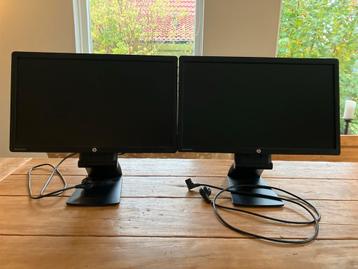 2x HP Beeldschermen beschikbaar voor biedingen