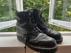 Oude Dr. Martens, zwarte 8 hole kisten, maat 43, Zwart, Boots, Ophalen of Verzenden, Gedragen