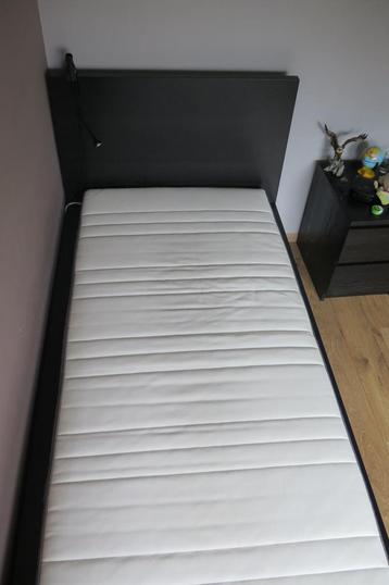 Ikea Malm bed