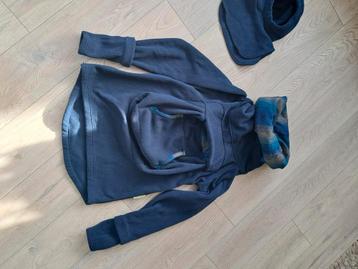 Vest te dragen in combinatie met een draagzak beschikbaar voor biedingen