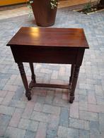 Bijzettafeltje met lade, Huis en Inrichting, Tafels | Bijzettafels, Ophalen, Gebruikt, 55 tot 75 cm, 60 cm of meer