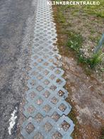 ROOIKORTING 2.000m2 gebruikte grastegels 60x40x10cmkunststof, Gebruikt, Verzenden, Bij dit gebruikte product niet meer te achterhalen.