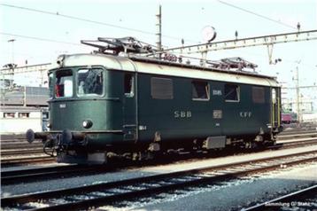 MARKLIN RE 800 Zwitserse metalen (cardan) loc Re 4/4 1952-53 beschikbaar voor biedingen