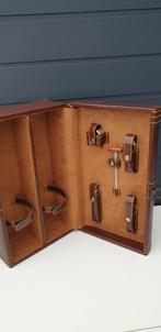 Mooie wijn kist/koffer voor 2 flessen +accessoires, Ophalen of Verzenden, Zo goed als nieuw, Minder dan 5 flessen, Minder dan 50 cm