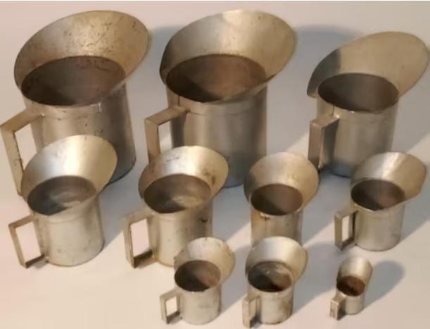 antieke ijzeren maatbekers, Antiek en Kunst, Antiek | Tin, Ophalen