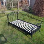 Bed eenpersoons zwart, Huis en Inrichting, Ophalen, 90 cm, Eenpersoons, Zwart
