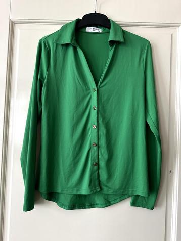 Mooie blouse By Swan M beschikbaar voor biedingen