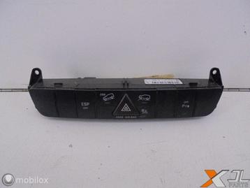 ML-KLASSE W164 SCHAKELAAR BRUG DASHBOARD A1648709810 beschikbaar voor biedingen