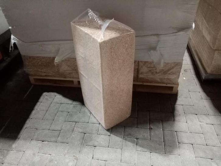 Balen houtkrullen 2e soort, stofvrij!, Dieren en Toebehoren, Paarden en Pony's | Verzorgingsproducten, Zo goed als nieuw, Ophalen of Verzenden