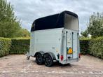Practige Humbaur single vol aluminium met zadelkamer, Dieren en Toebehoren, Paarden en Pony's | Trailers en Aanhangwagens, Ophalen