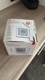 Honeywell home t6 smart thermostat, Doe-het-zelf en Verbouw, Thermostaten, Ophalen, Nieuw