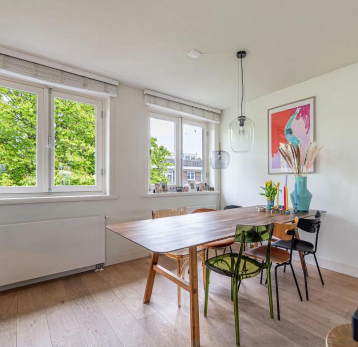 Prachtige Bolia Eetkamerstoelen – Set van 4, Huis en Inrichting, Stoelen, Gebruikt, Vier, Hout, Metaal, Bruin, Ophalen