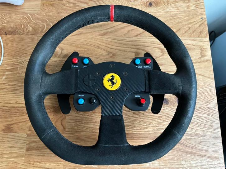 Thrustmaster 599XX EVO add on, Spelcomputers en Games, Spelcomputers | Sony PlayStation Consoles | Accessoires, Zo goed als nieuw