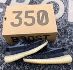 Adidas Yeezy Boost 350 V2 Carbon schoenen | NIEUW, Kleding | Heren, Schoenen, Zwart, Nieuw, Ophalen of Verzenden, Sneakers of Gympen