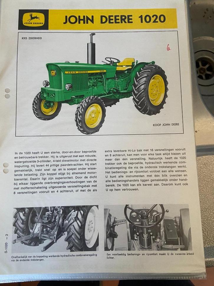 Tractorfolders, Boeken, Catalogussen en Folders, Zo goed als nieuw, Folder, Ophalen of Verzenden
