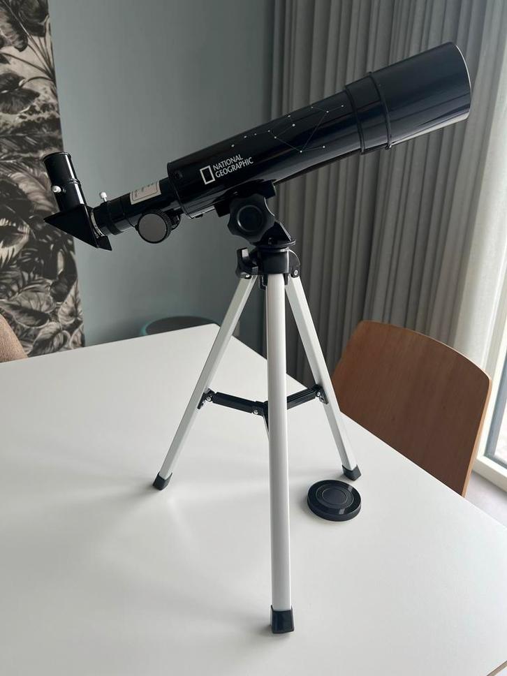 Kindertelescoop National Geographic, Audio, Tv en Foto, Optische apparatuur | Telescopen, Zo goed als nieuw, Lenzentelescoop (refractor)