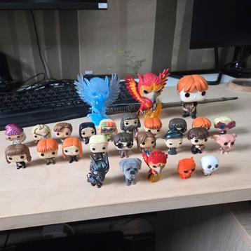 harry potter 28 funko poppetjes en gratis toverstaf beschikbaar voor biedingen