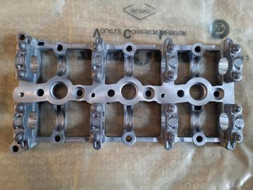 Nieuwe originele cilinderkop BMW en MINI 11318511207

 beschikbaar voor biedingen