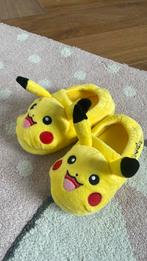 Pikachu Pantoffels - Maat 29, Ophalen of Verzenden, Zo goed als nieuw, Jongetje of Meisje, Slofjes