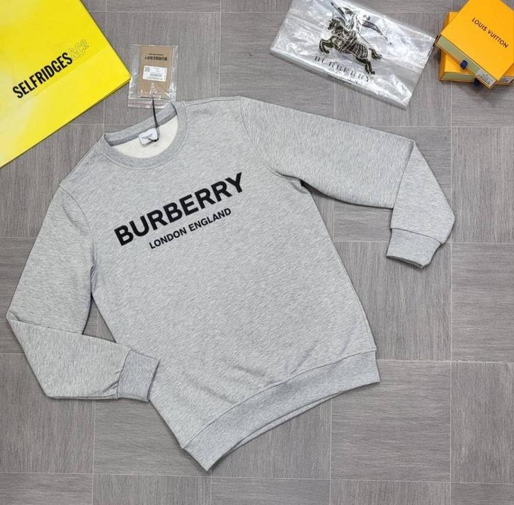 Burberry Trui / Sweater, Kleding | Heren, Mutsen, Sjaals en Handschoenen, Nieuw, Muts, Overige maten, Ophalen of Verzenden