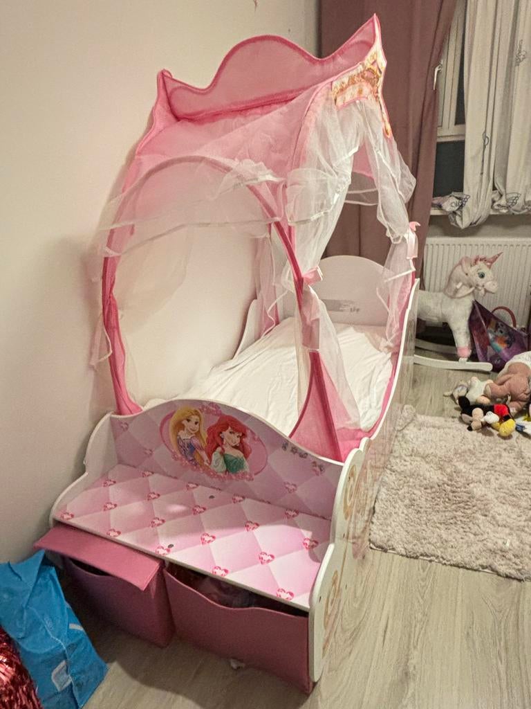 Meisjes Prinsessen Bed 160cm, Kinderen en Baby's, Kinderkamer | Bedden, Gebruikt, 140 tot 160 cm, 70 tot 85 cm, Lattenbodem, Ophalen