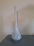 Mooie slanke glazen vaas. Murano glas ?, Ophalen