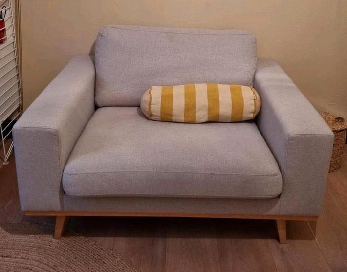 Loveseat/fauteuil lichtgrijs, Huis en Inrichting, Fauteuils, Zo goed als nieuw, Stof, 100 tot 125 cm, 75 tot 100 cm, Ophalen