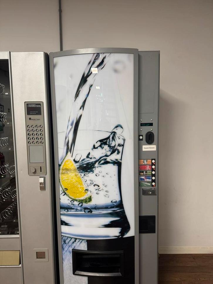 Drank- en snoepautomaat te koop, Zakelijke goederen, Kantoor en Winkelinrichting | Winkel en Inventaris, Ophalen