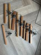 9 Broekhangers / Kledinghangers voor broeken/rokken, Kleding | Dames, Kledinghangers, Ophalen, Gebruikt, Hout, Volwassenen