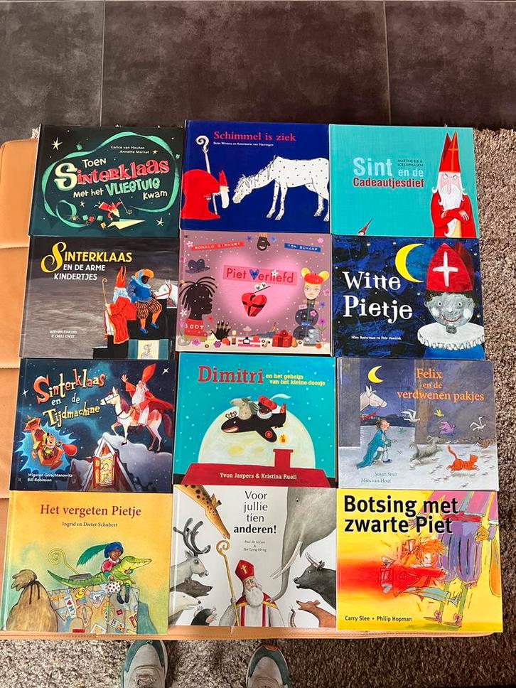 Sinterklaasboeken uit de Douwe Egberts serie 2004-2008, Diversen, Sinterklaas, Nieuw, Ophalen of Verzenden