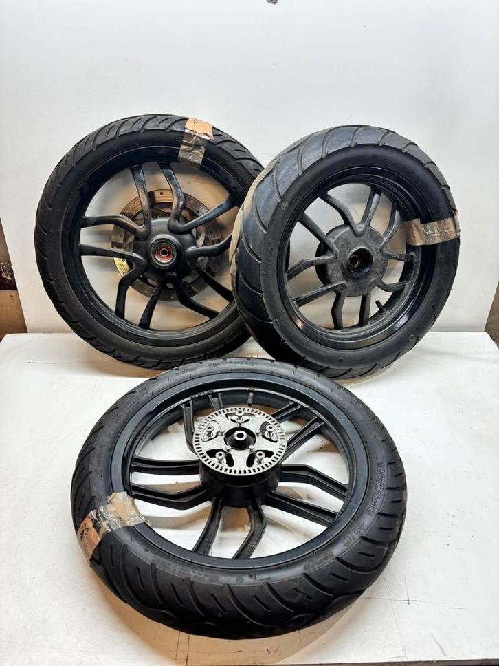 Velgen met banden Kymco New People S, Fietsen en Brommers, Brommeronderdelen | Scooters, Gebruikt, Kymco, Overige typen, Ophalen of Verzenden