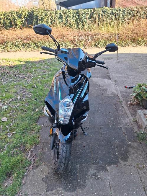 Shiwei E-fox elektrische scooter, Fietsen en Brommers, Scooters | Overige merken, Zo goed als nieuw, Maximaal 45 km/u, Elektrisch
