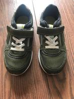 Groene sneakers, Kinderen en Baby's, Kinderkleding | Schoenen en Sokken, Jongen, Ophalen of Verzenden, Zo goed als nieuw, Sportschoenen