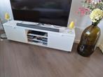 TV meubel, Ophalen, Strak wit, 150 tot 200 cm, Zo goed als nieuw
