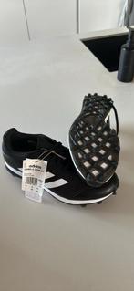 Gloednieuwe Adidas fieldhockey schoen maat 41.3, Sport en Fitness, Hockey, Ophalen of Verzenden, Nieuw, Schoenen