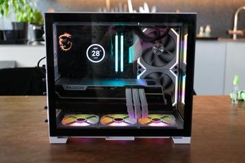 High-End Gaming PC | RTX 7900XTX, AMD 7800X3D  beschikbaar voor biedingen