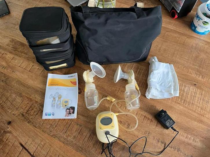 Medela Freestyle Borstkolf, Kinderen en Baby's, Babyvoeding en Toebehoren, Gebruikt, Borstkolf, Ophalen of Verzenden
