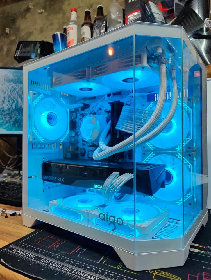Witte game rgb pc AMD RTX M2 waterkoeling custom wit, Computers en Software, Desktop Pc's, Zo goed als nieuw, 3 tot 4 Ghz, SSD