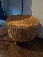 Rotan poef, Huis en Inrichting, Banken | Voetenbanken en Poefen, Ophalen, Minder dan 50 cm, Rond, Riet of Rotan