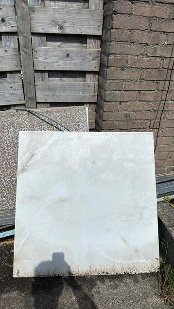 Alure crema 4 tegels 90x90 beschikbaar voor biedingen
