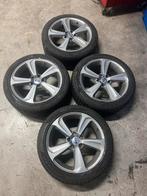 Volvo V40 Velgen 17 inch met Winterbanden, Auto-onderdelen, Banden en Velgen, Gebruikt, Banden en Velgen, 17 inch, Personenwagen
