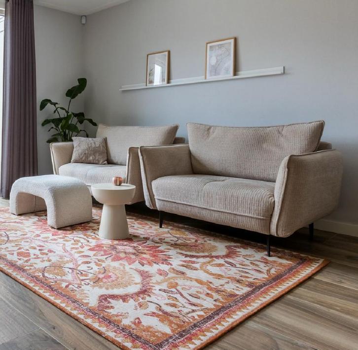 2 Beige Loveseats 1,5 zits - De Bommel Rythm Topaz, Huis en Inrichting, Banken | Bankstellen, Zo goed als nieuw, Rechte bank, Tweepersoons