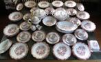 THERESIA ROOD VAN SELTMANN 12 PERS DINER/ONTBIJT SERVIES, Huis en Inrichting, Keuken | Servies, Nieuw, Ophalen of Verzenden, Overige stijlen