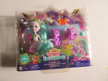 ROYAL ENCHANTIMALS ---- DEANNA DRAGON FAMILY beschikbaar voor biedingen