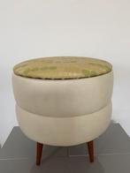 Poef, jaren 60,stof deksel is nieuw,OPHALEN, Huis en Inrichting, Banken | Voetenbanken en Poefen, Ophalen, Stof, Minder dan 50 cm